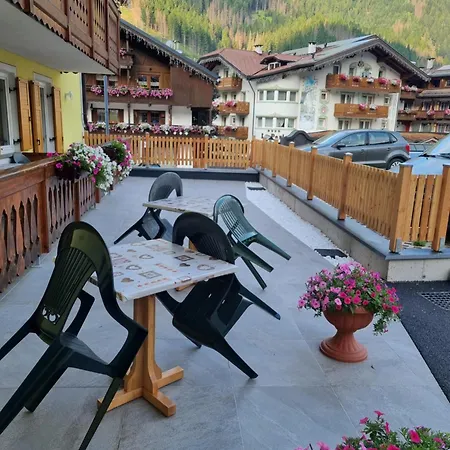 Garni Ciamorc Hotel *