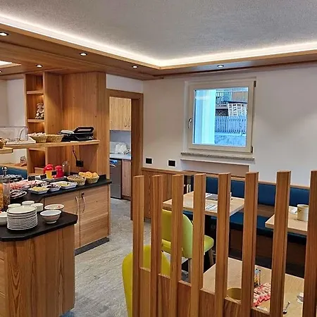Garni Ciamorc Hotel Canazei