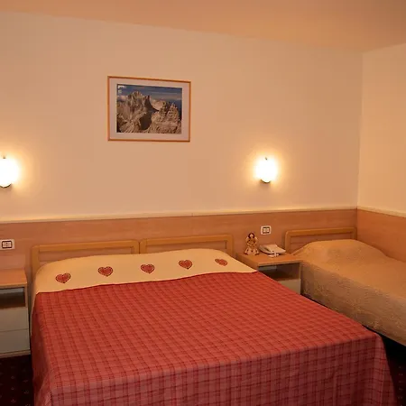 Garni Ciamorc * Canazei