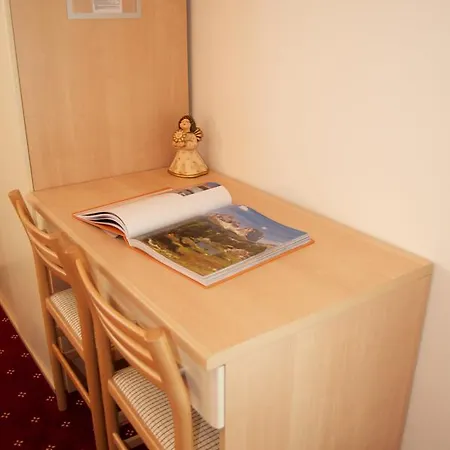 Garni Ciamorc Hotel