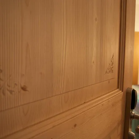 Garni Ciamorc Hotel Canazei