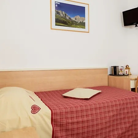 Garni Ciamorc * Canazei