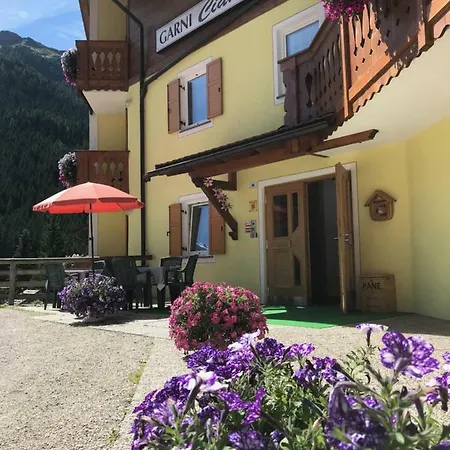 Garni Ciamorc * Canazei