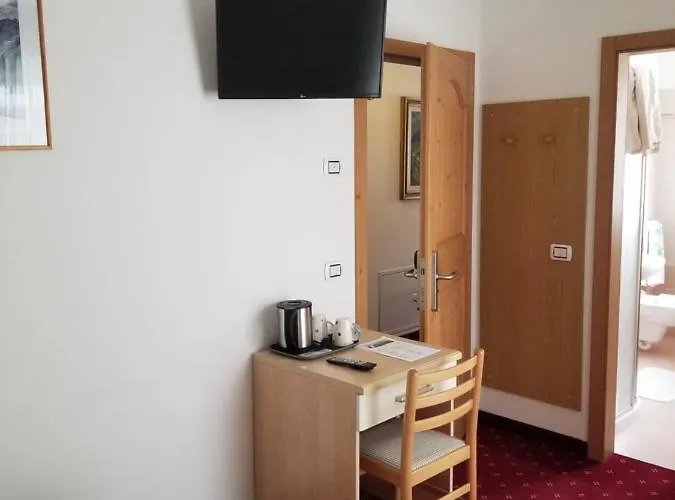 Отель Garni Ciamorc *