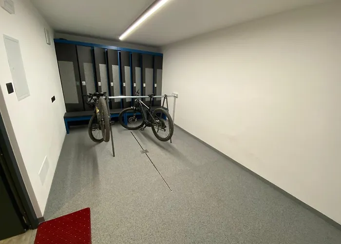 Garni Ciamorc Отель Канацеи