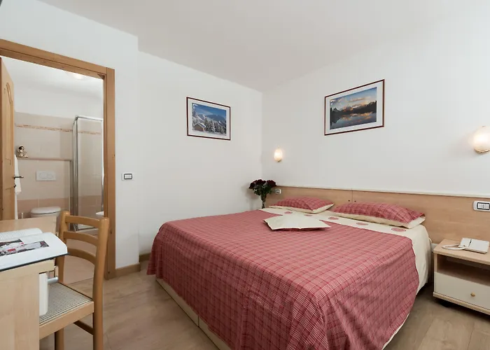 Garni Ciamorc Отель