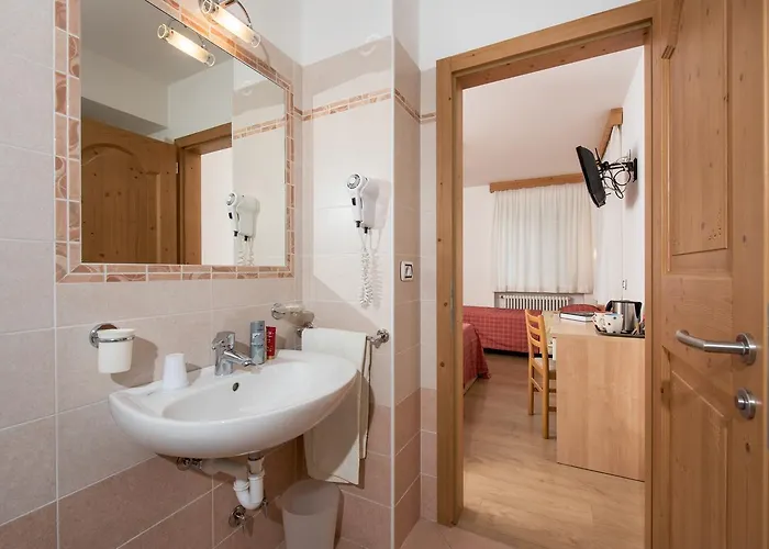 Отель Garni Ciamorc Канацеи