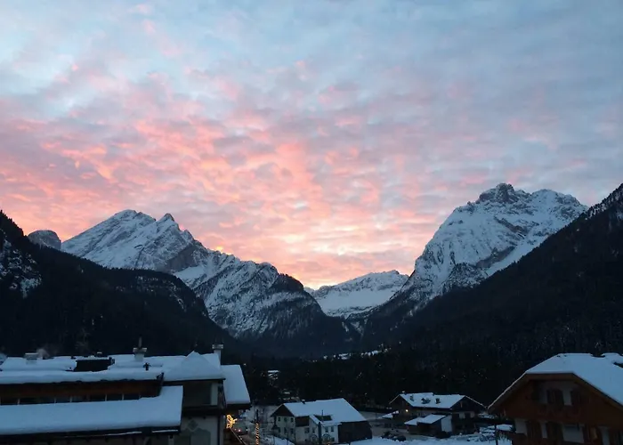 Garni Ciamorc Отель *